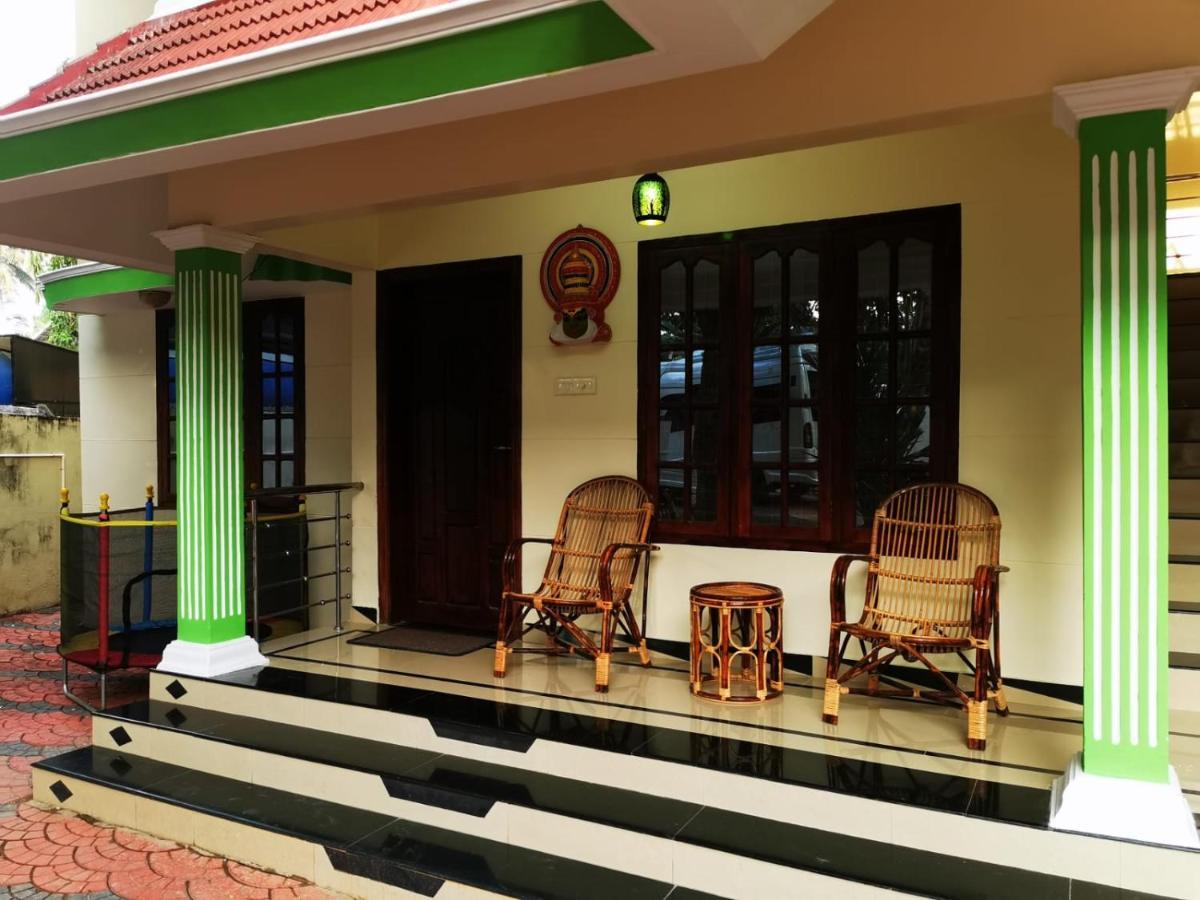 J2 Home Stay - Luxury Homes With Caravan Services Thiruvananthapuram Exterior photo
